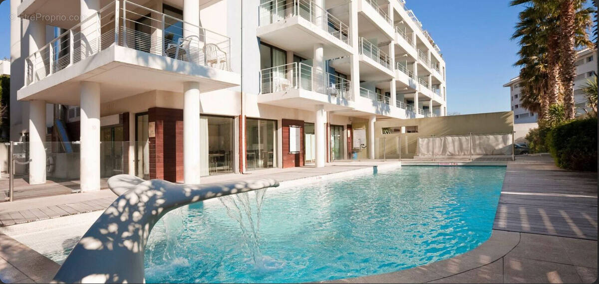 Appartement à MARSEILLE-8E