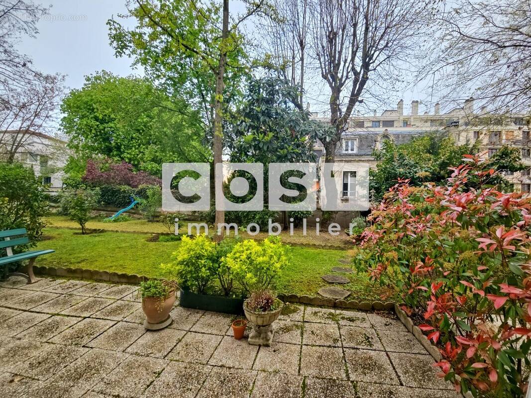 Appartement à ASNIERES-SUR-SEINE