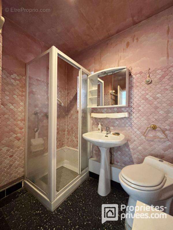 Appartement à MEHUN-SUR-YEVRE