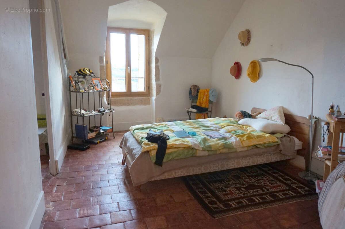 Maison à SAINT-HONORE-LES-BAINS
