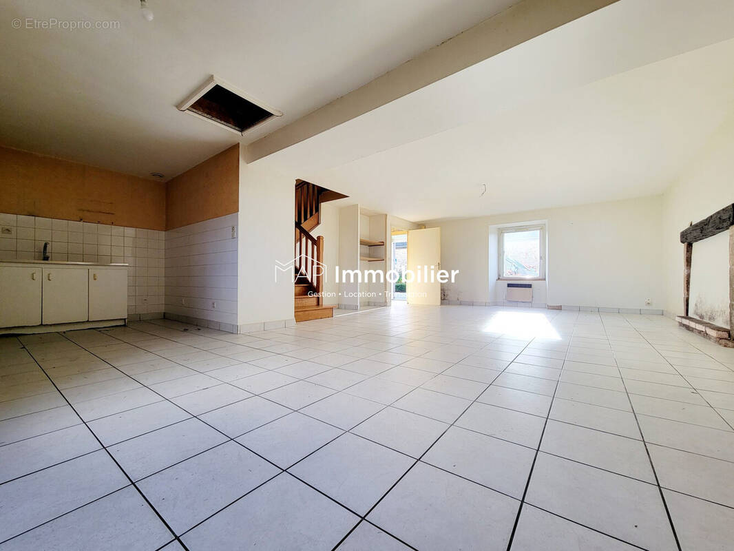 Maison à BRANDERION