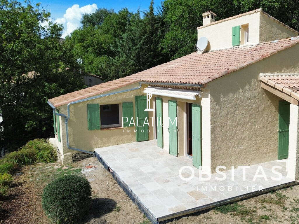 Maison à SAINT-MAIME