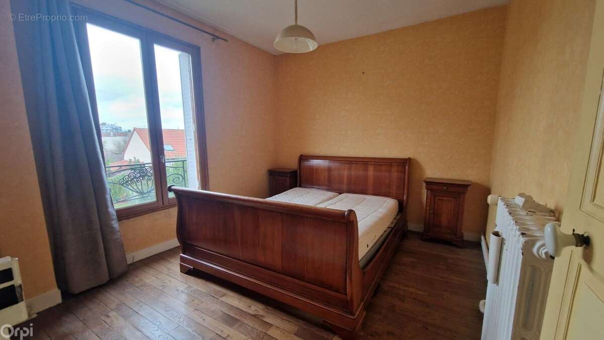 Maison à NEUILLY-SUR-MARNE