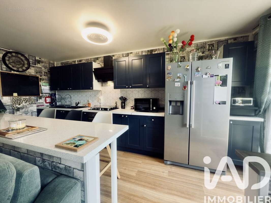 Photo 3 - Appartement à COMBS-LA-VILLE