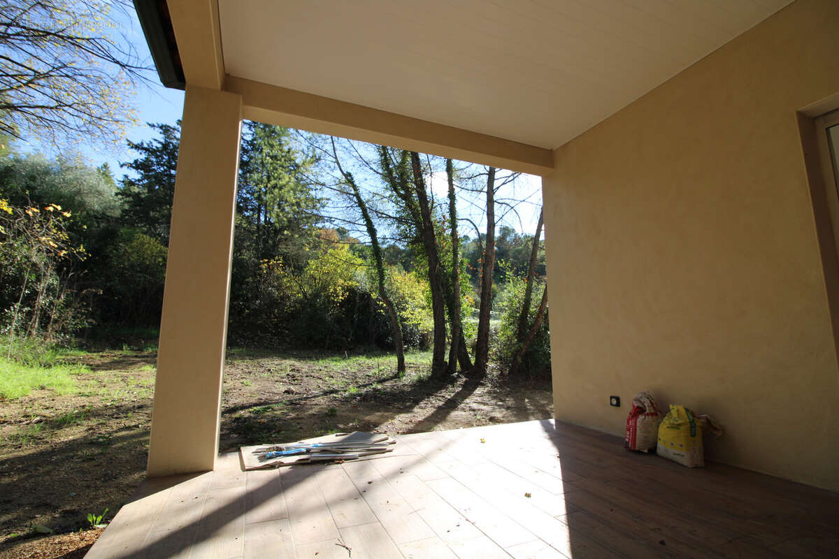 Maison à SAINT-PRIVAT-DES-VIEUX