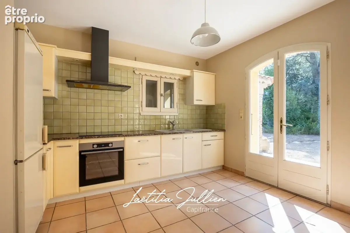 En exclusivité par Laëtitia JULLIEN – Marseille 11e – Saint-Menet – Propriété T4 de près de 150 m² habitables avec studio indépe - photo 18