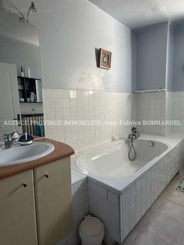 Maison 152 m² à Grignan  - photo 15