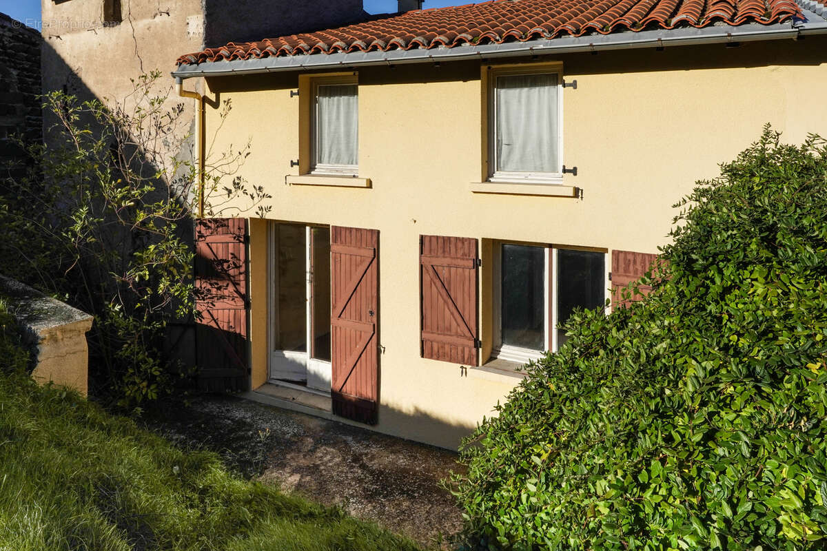 Maison à SAINT-GEORGES-SUR-ALLIER