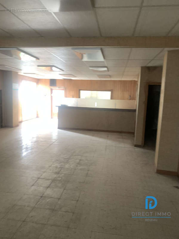 surface commercial lot A - Appartement à LILLERS