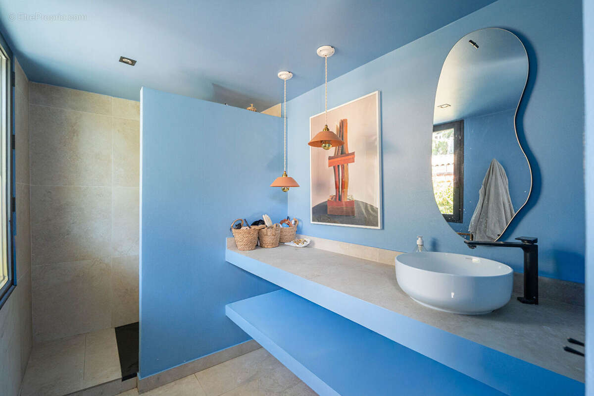 Maison à MARSEILLE-7E