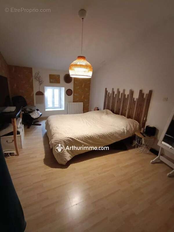 Maison à LA VILLEDIEU