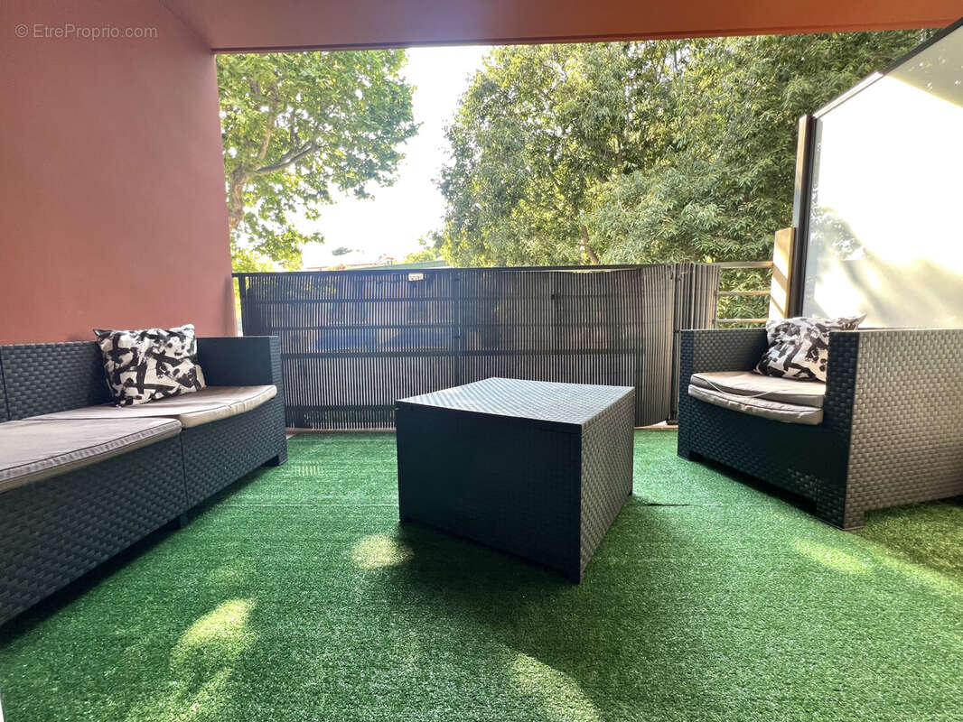 Appartement à LA VALETTE-DU-VAR