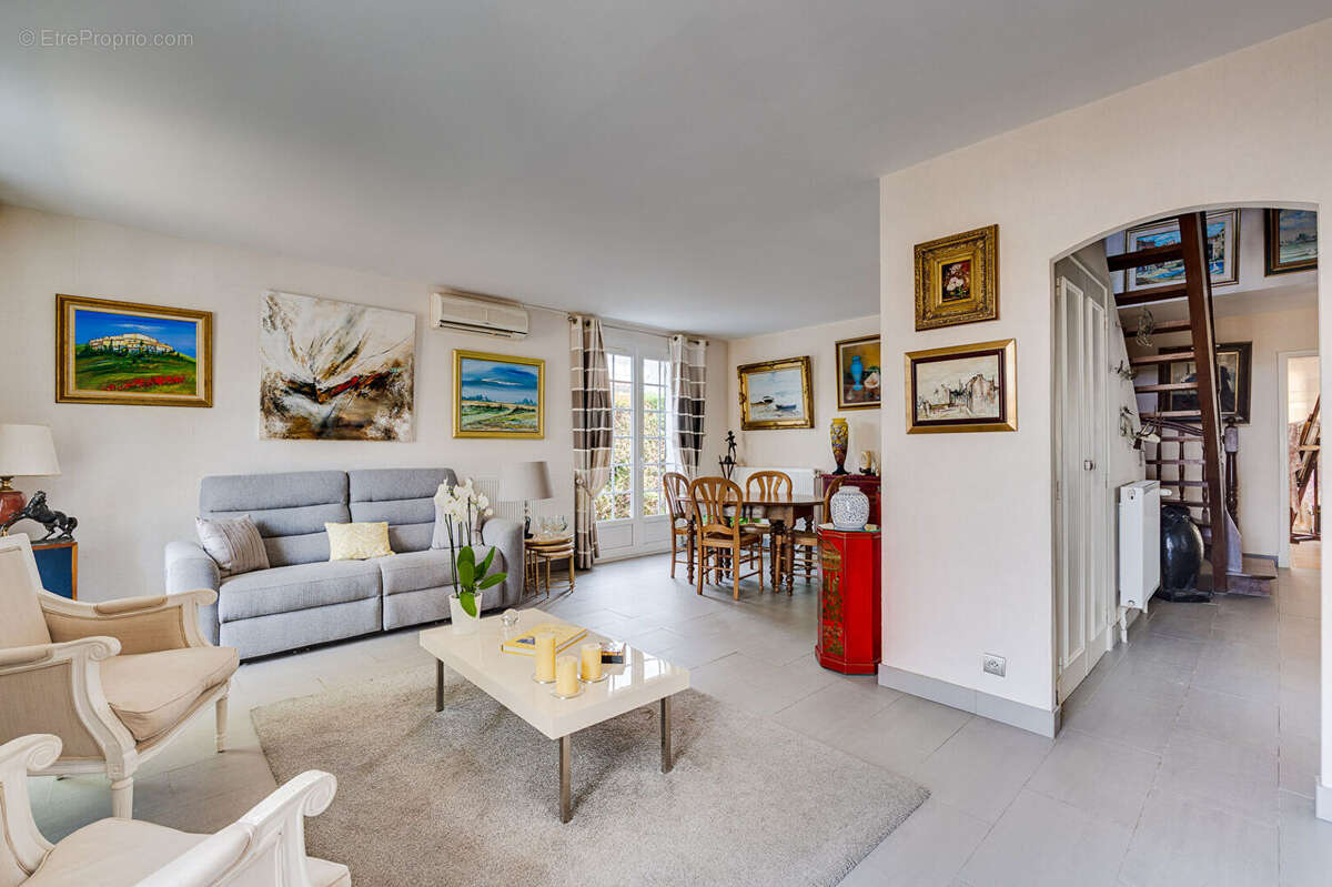Maison 5 pièces à vendre à Pibrac - Quartier calme et bien desservi - photo 3