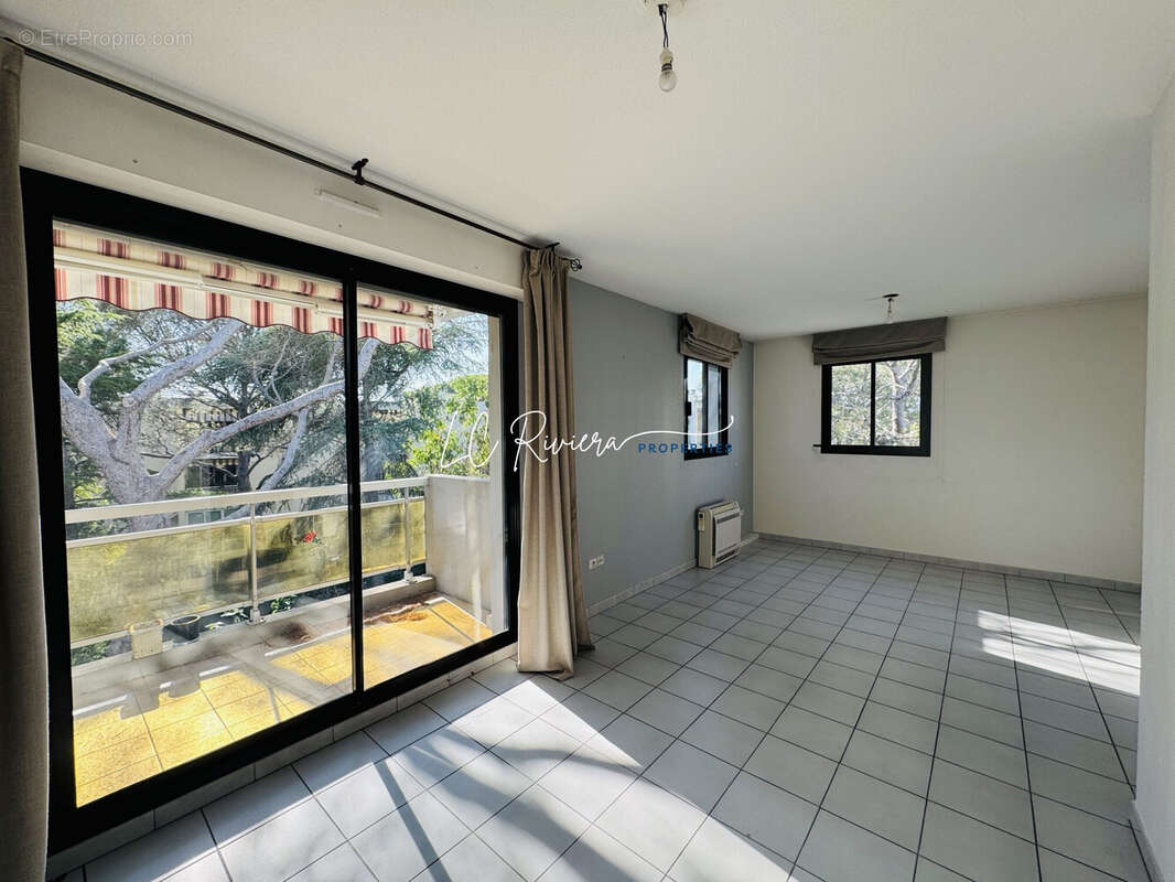 Appartement à SAINT-RAPHAEL