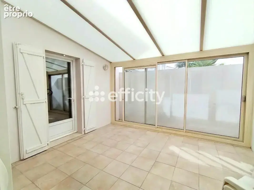 Maison 4 pièces 95 m² à vendre à La Rochelle (17000) - photo 4