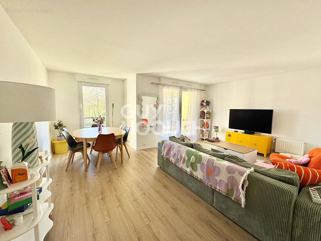 Appartement à EVRY