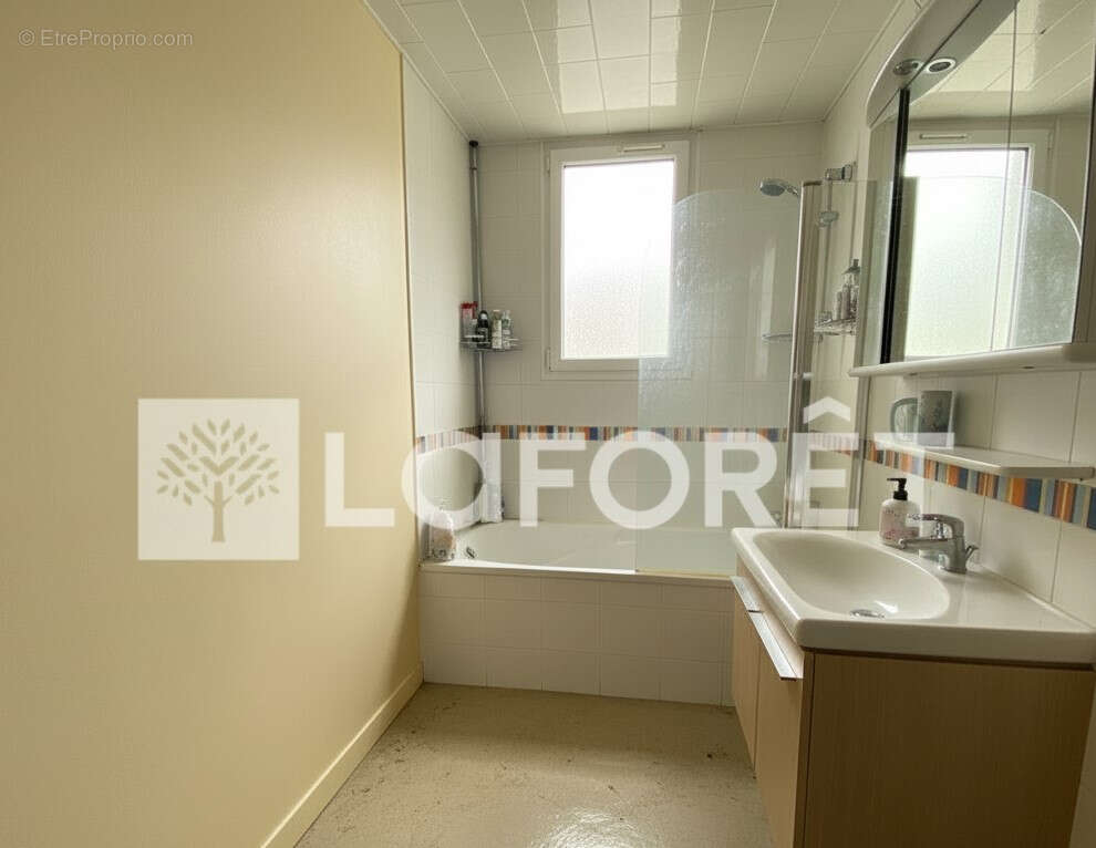 Appartement à PARIS-12E