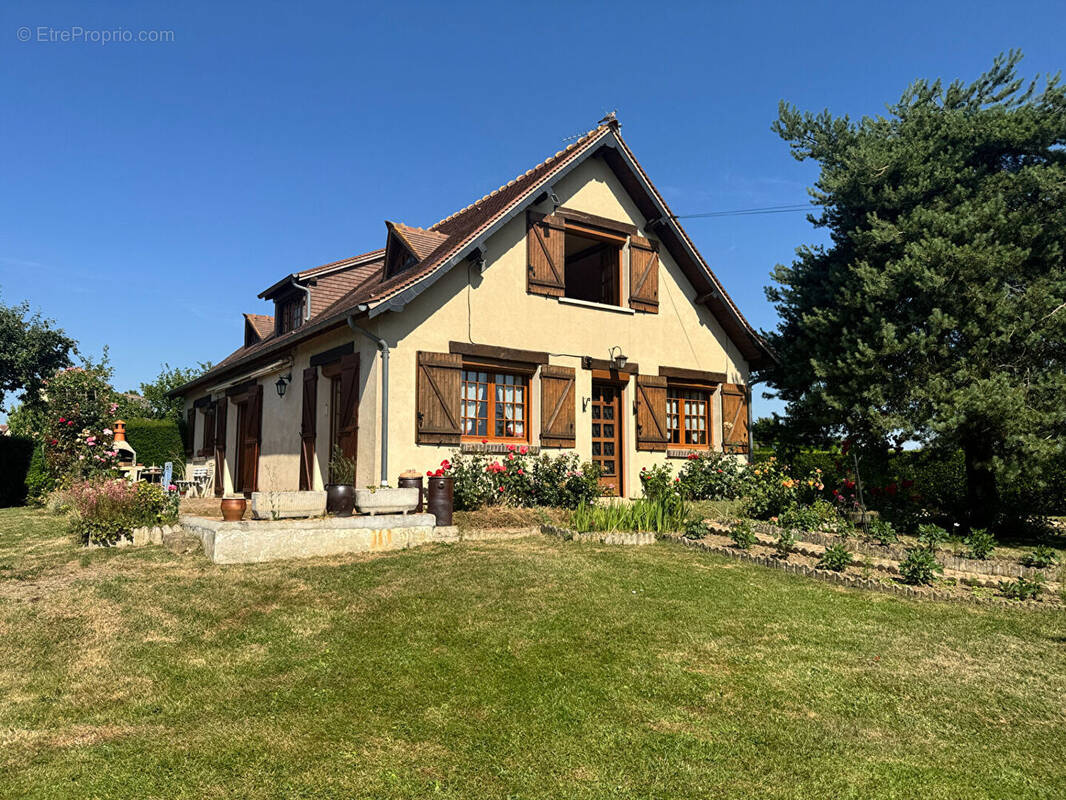 Maison à L'AIGLE