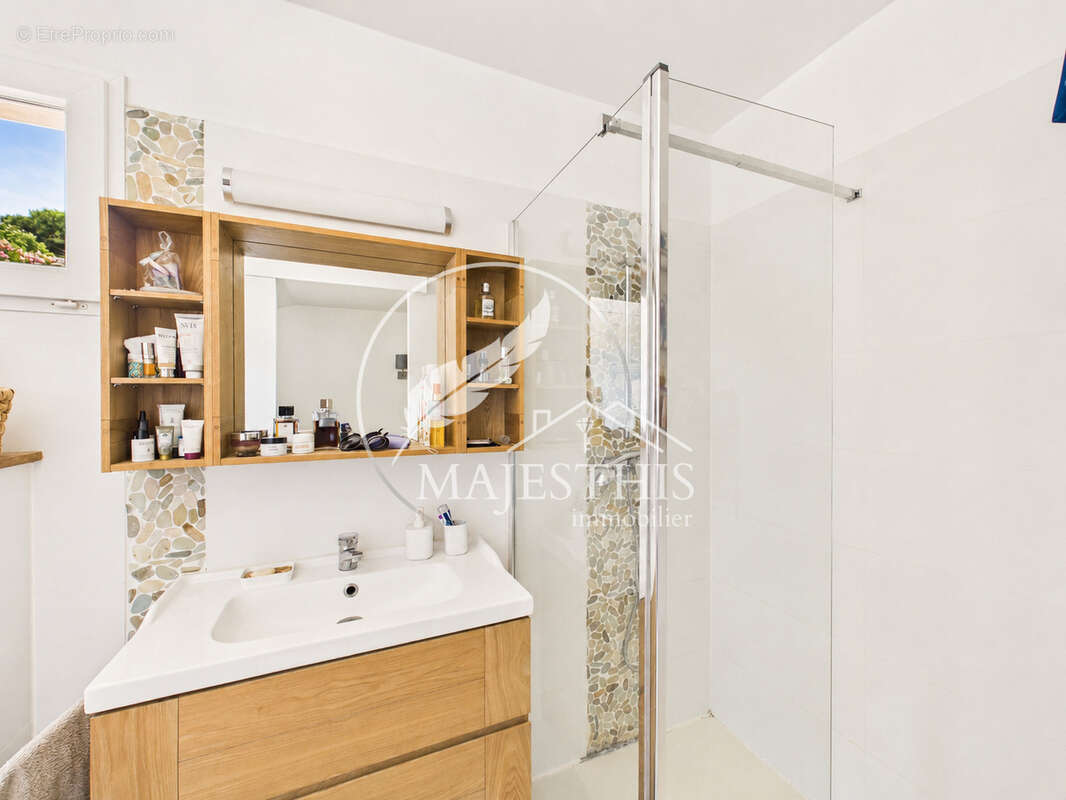 Maison 134 m2 avec Piscine Presqu'ile de Giens - photo 11