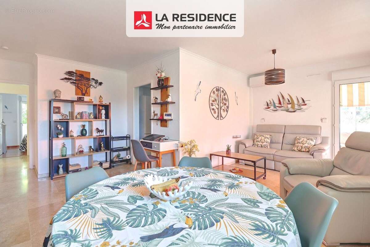Appartement à FREJUS