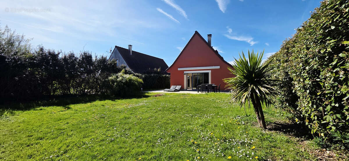 Maison à CAMIERS
