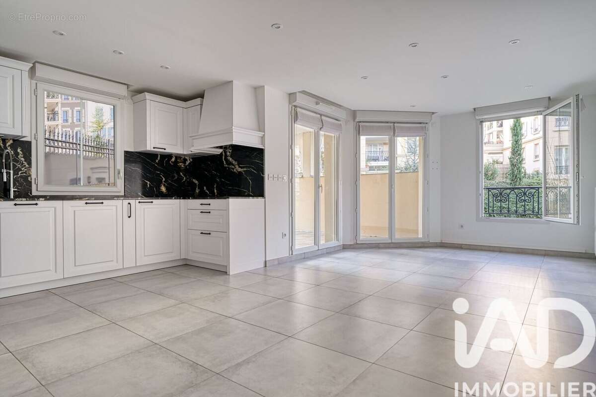 Photo 4 - Appartement à LE PLESSIS-ROBINSON