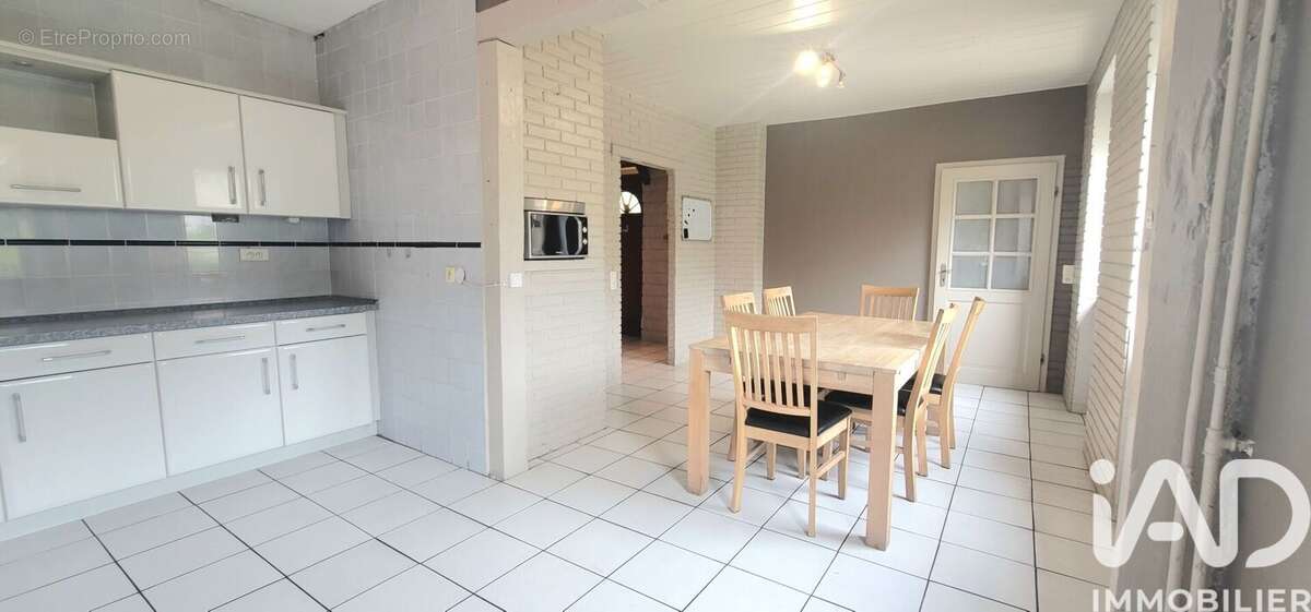Maison 103 m² à Stiring-Wendel  - photo 3