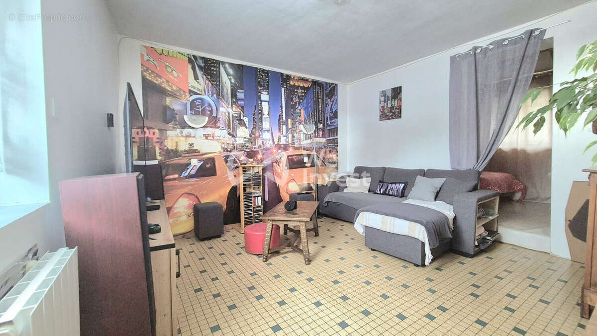 Maison 93 m² à Ecommoy  - photo 2