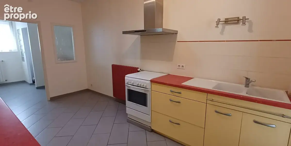 Maison à vendre 8 pièces SAINT YRIEIX SUR CHARENTE (16) avec grand terrain - photo 13