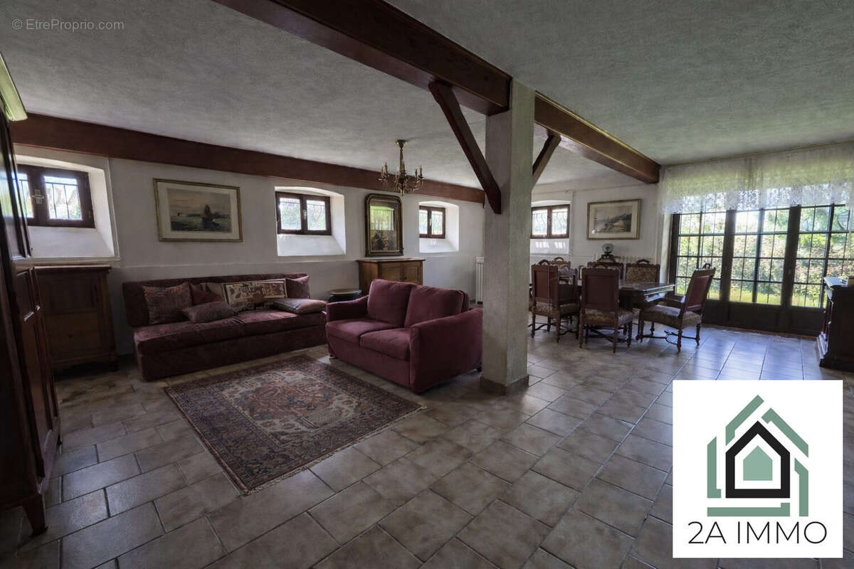 Maison 150 m² à Mazaye  - photo 7