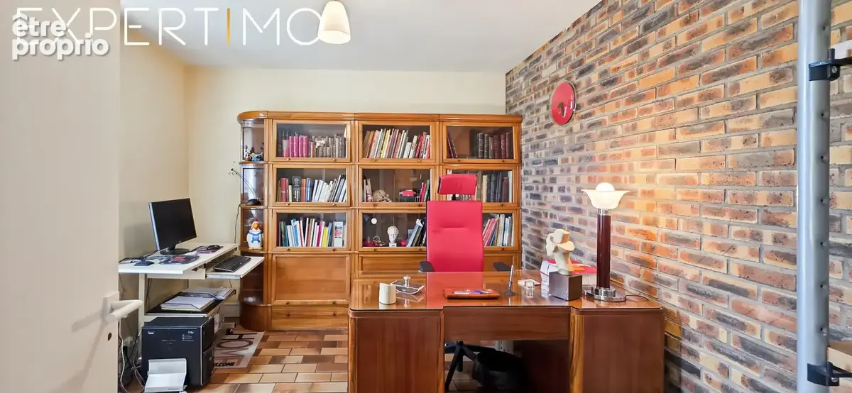 Maison familiale de caractère avec jardin clos - quartier saint-pierre - photo 8