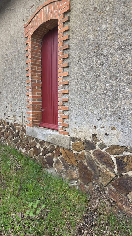 Bâtiment en pierre  à Rénover - photo 6