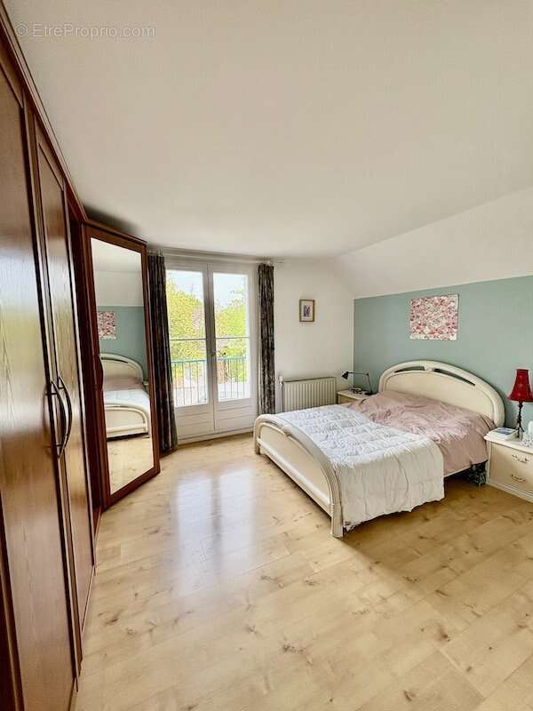 Maison à CHATEAUFORT