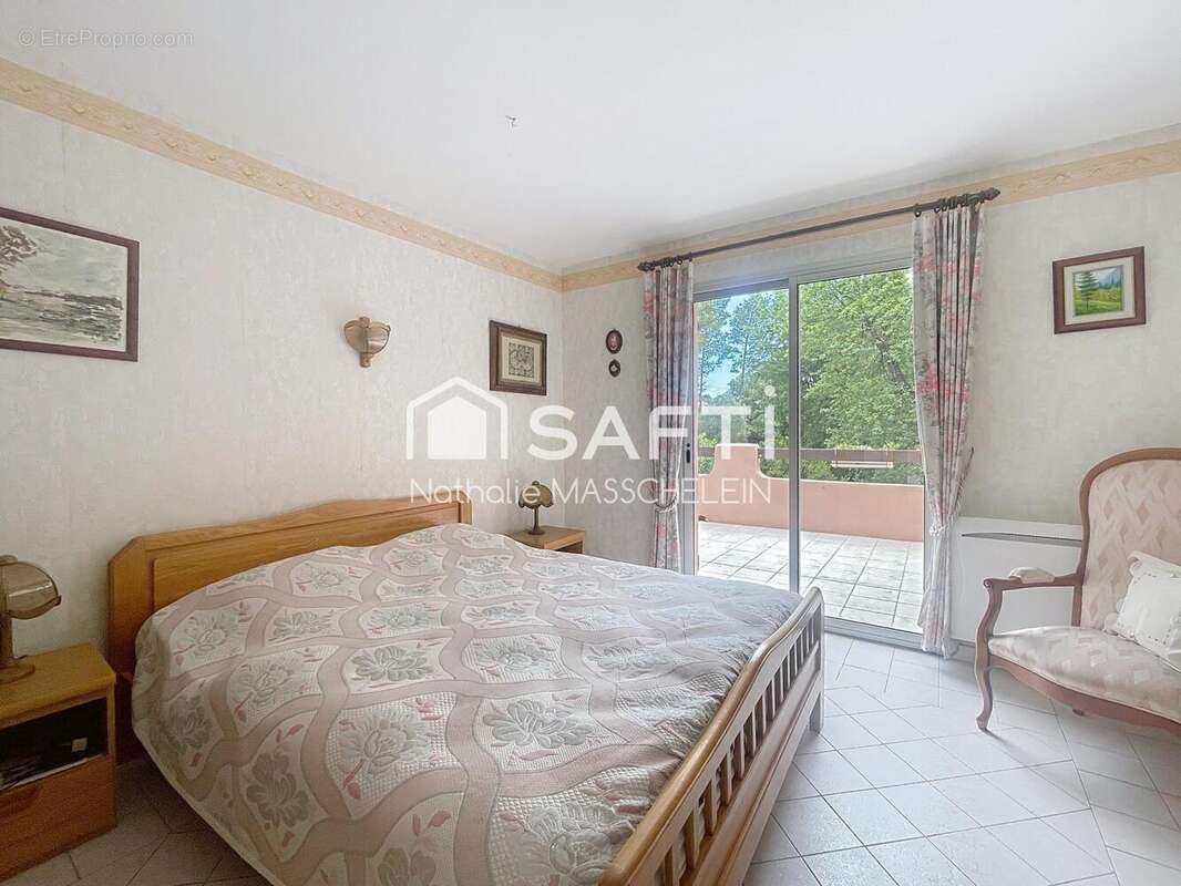 Photo 6 - Maison à BAGNOLS-EN-FORET