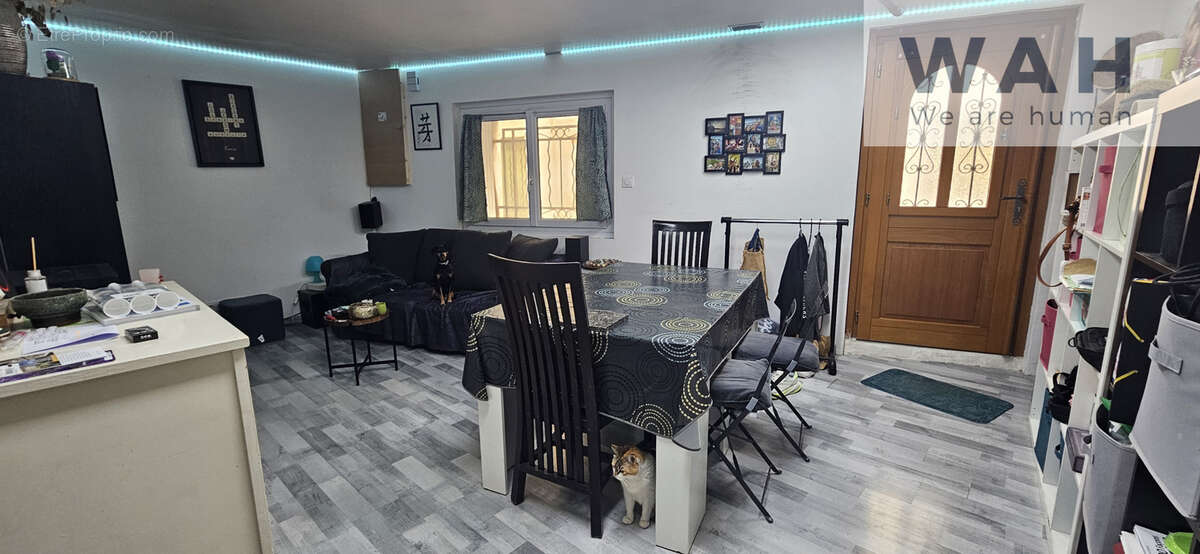 Maison à MILHAUD