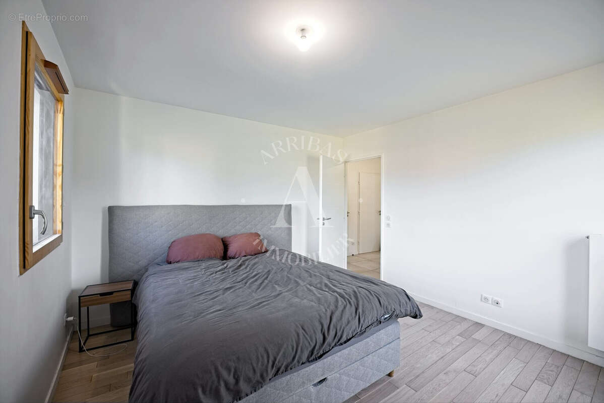 Appartement à PREVESSIN-MOENS