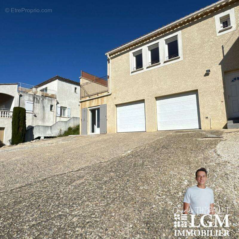 Maison à BEAUCAIRE