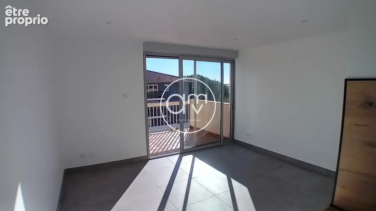 Carqueiranne Appartement 1P avec stationnement privé - photo 3