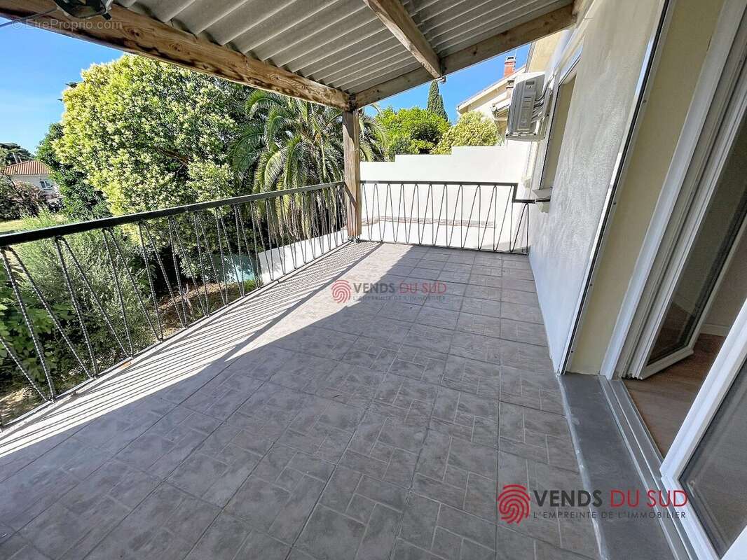 Appartement à BEZIERS