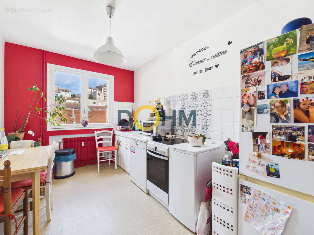 Appartement à SAINT-ETIENNE