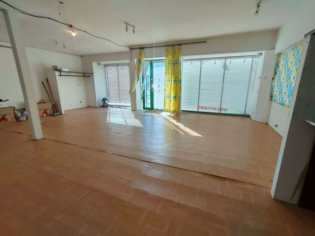 Maison à LA COQUILLE