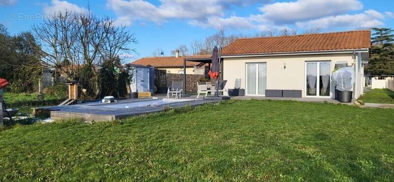 Maison à SAINT-ANDRE-DE-CUBZAC