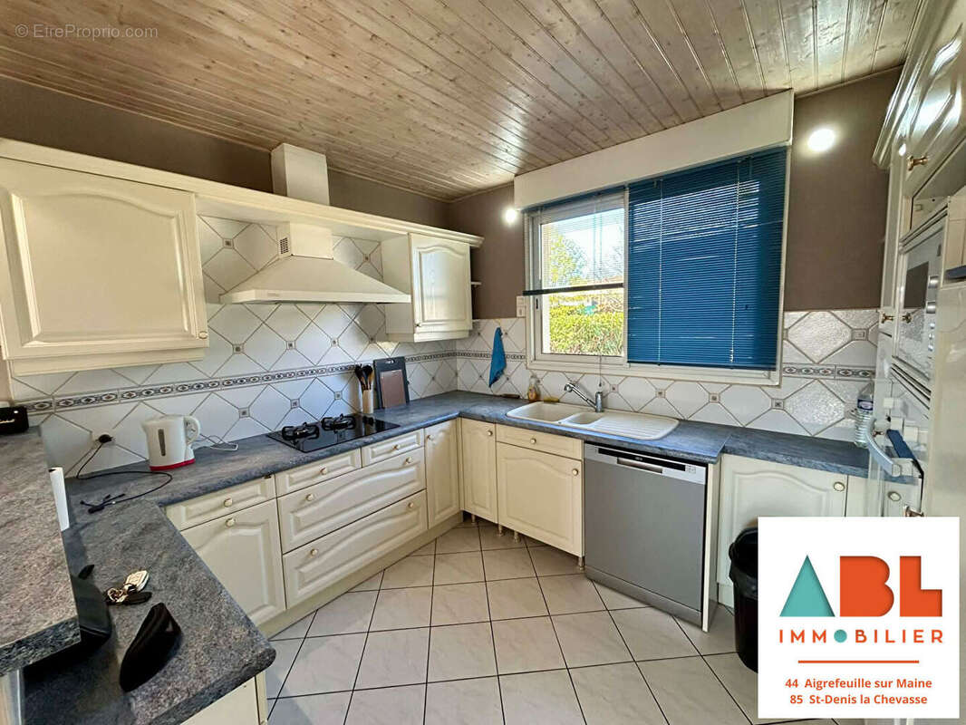 Maison à LE POIRE-SUR-VIE