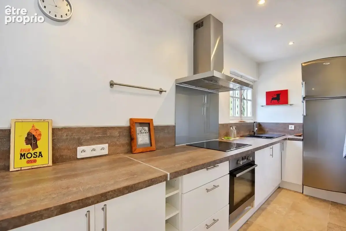 Tourrettes - Villa avec dépendance, piscine et vue - photo 19