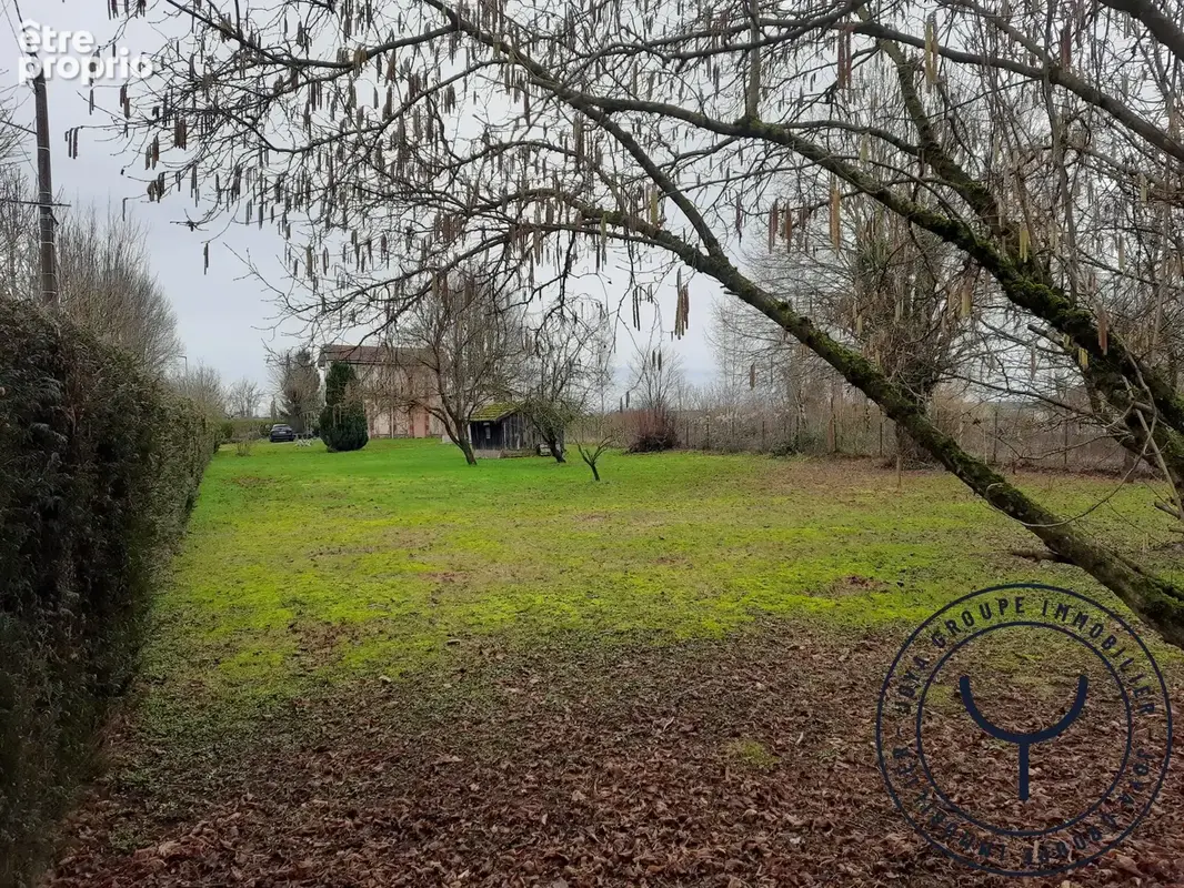 Terrain 800 m² à vendre à Charmont-Sous-Barbuise (10150) - photo 3