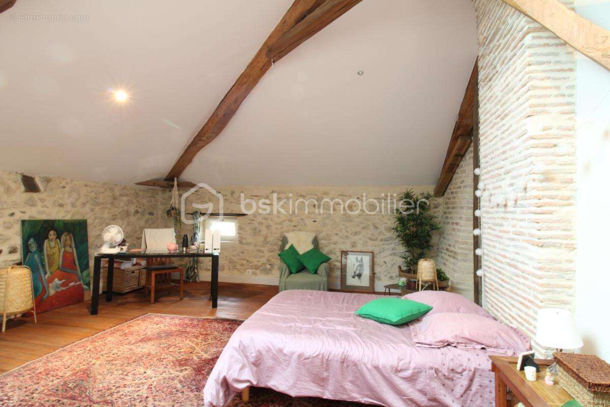 Maison à PEYREHORADE