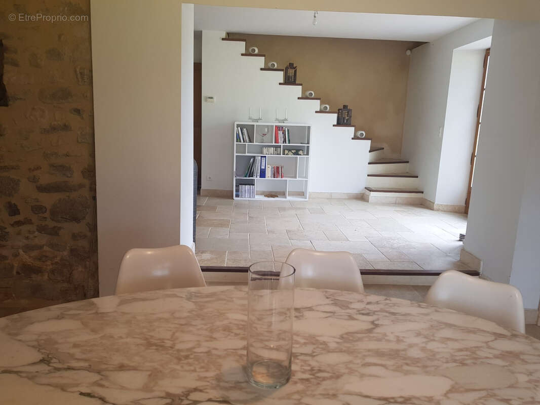 Maison à FORCALQUIER