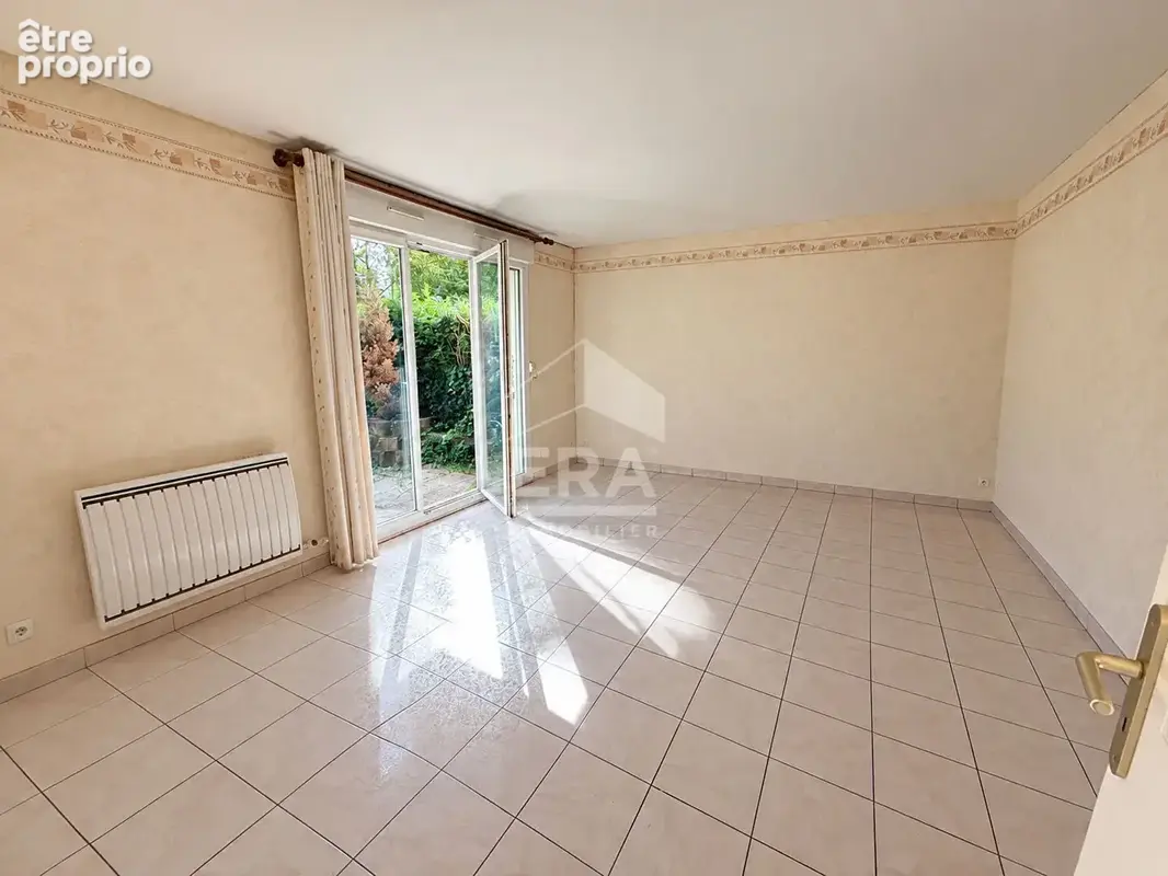 Appartement à SAINT-MARTIN-BOULOGNE