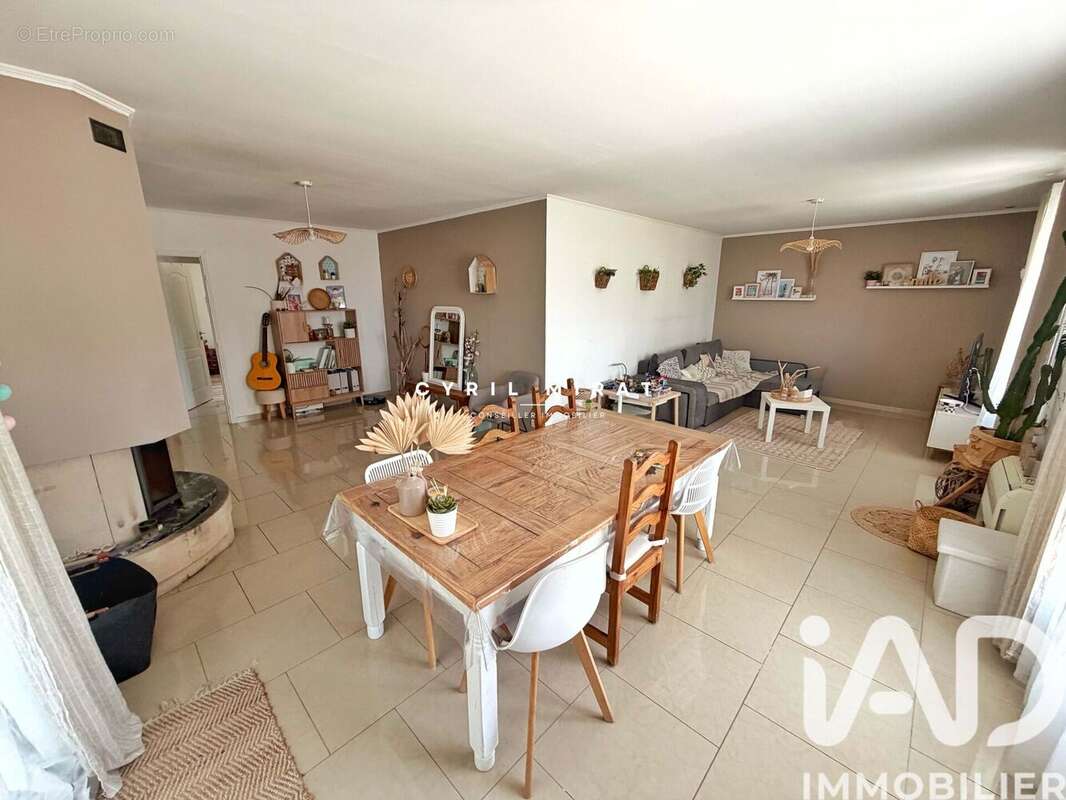 Maison 145 m² à La Seyne-Sur-Mer  - photo 6