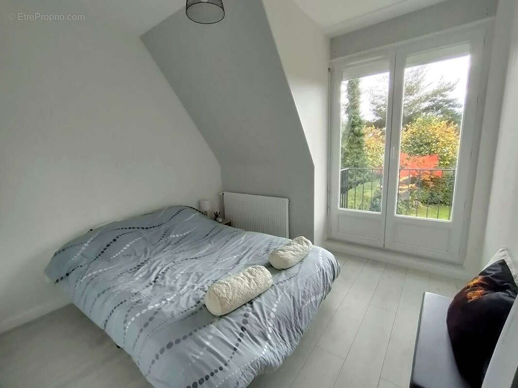 Maison à NOTRE-DAME-DE-GRAVENCHON